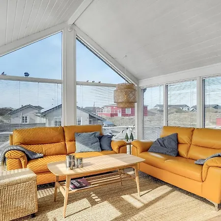 Stunning In With Kitchen Hébergement de vacances