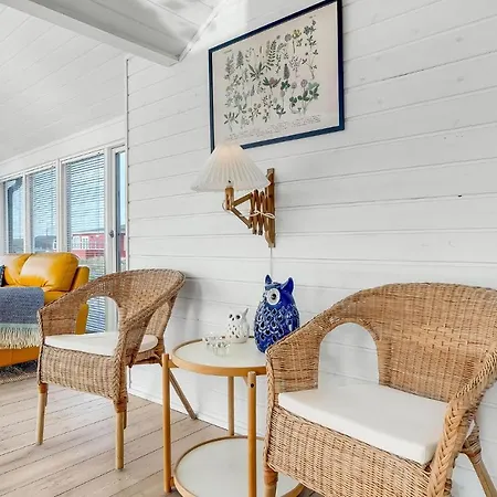 Stunning In With Kitchen Hébergement de vacances